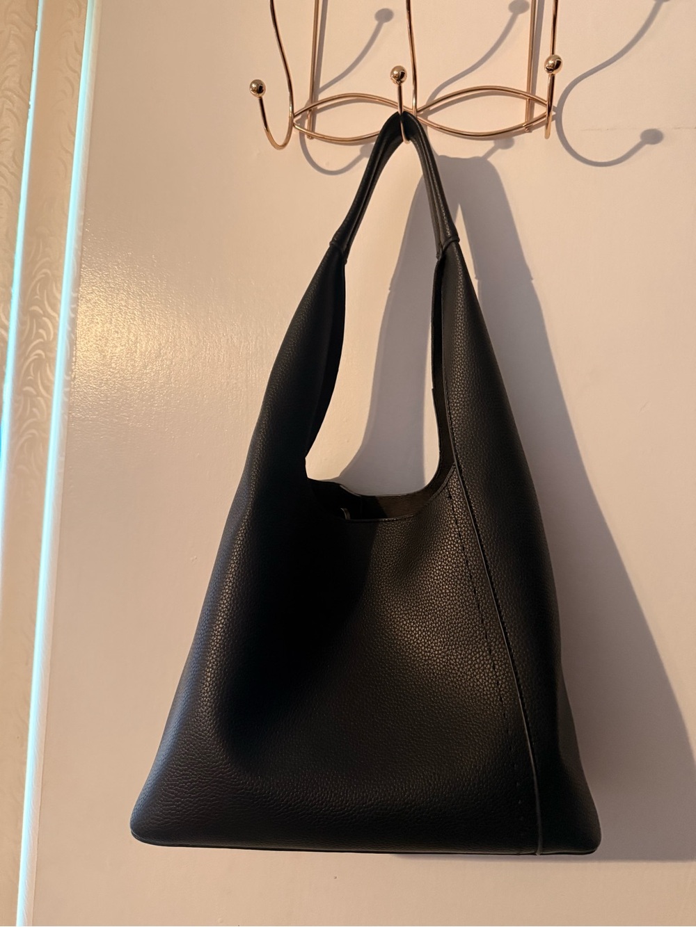 Classic Black Pebbled Shoulder Hobo Bag